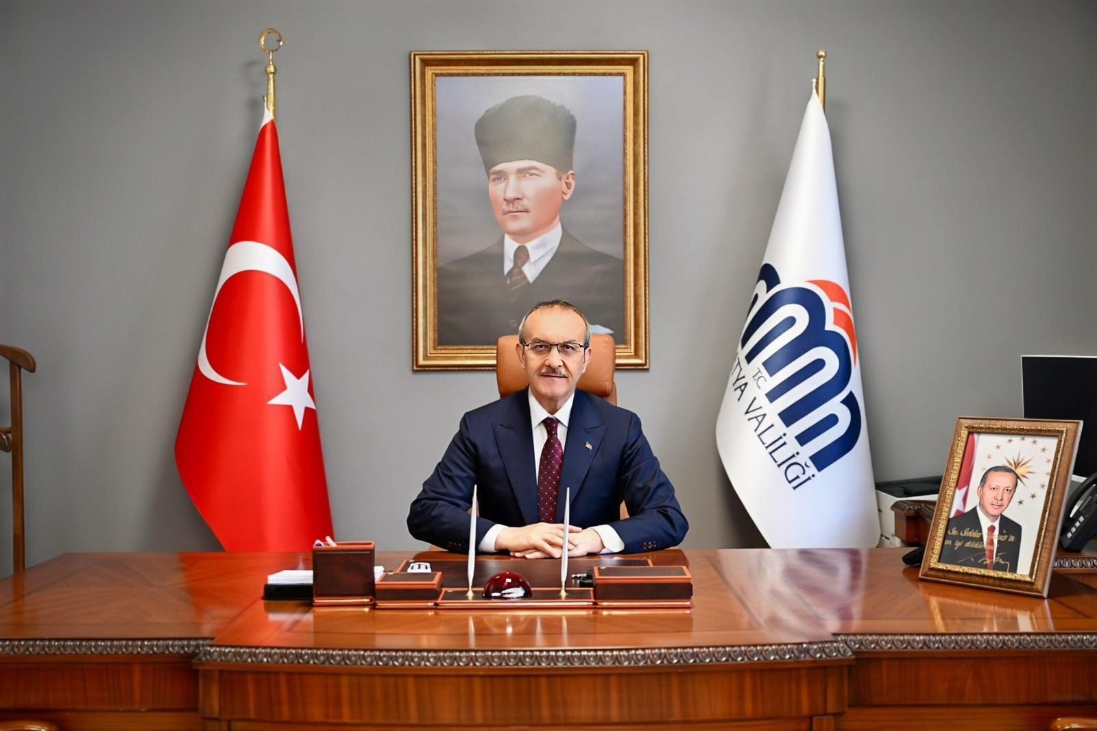 Uğur Hanbey Aladağ…:Malatya Olay Haber…:
Cumhuriyet Bayramı Kutlama hazırlıkları başladı…Malatya Valisi