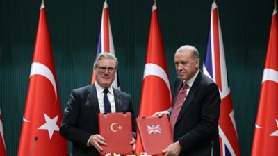 Ali Aladağ…:Malatya Olay Haber…:
Birleşik Krallık Başbakanı Starmer Cumhurbaşkanlığı Külliyesinde...Cumhurbaşkanı Erdoğan