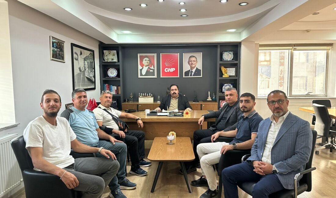 Ali Aladağ…: Malatya Olay Haber…:
Emlakçılar Derneği Başkanı Koray Karcı ve