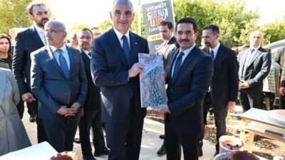 Uğur Hanbey Aladağ…:Malatya Olay Haber…:
Kültür ve Turizm Bakanı Mehmet Nuri