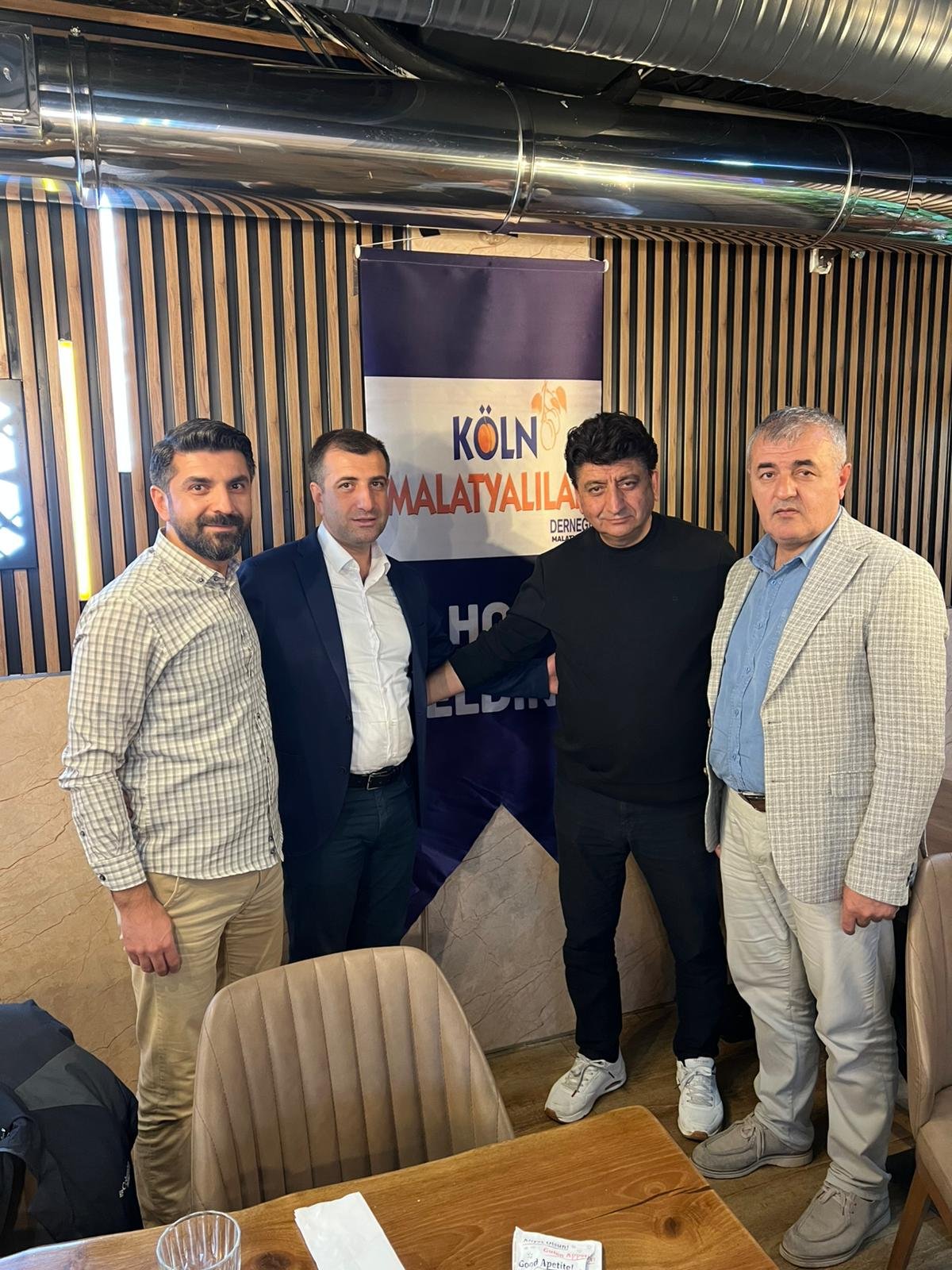Ali Aladağ…: Malaya Olay Haber…:
Gurbette Malatyalılar bir araya geldi...Almanya’nın Köln