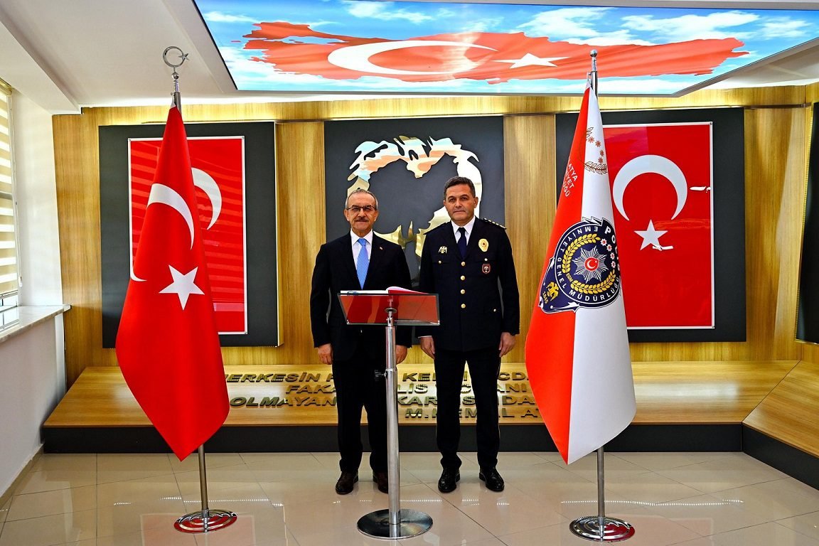 Ali Aladağ…:Malatya Olay Haber…:
Malatya Valisi Seddar Yavuz bir süre önce