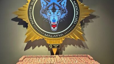 Ali Aladağ…:Malatya Olay Haber…:
Son dakika…Sıcak haber…Malatya Valisi Seddar Yavuz duyuredu…”Narkotik