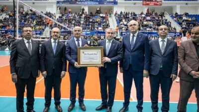 Uğur Hanbey Aladağ…:Malatya Olay Haber…:
Gençlik ve Spor Bakanı Dr. Osman