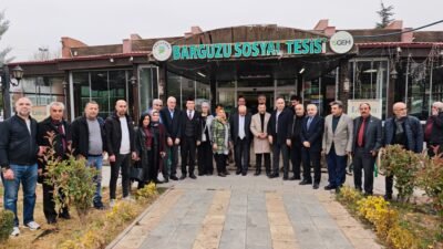 Ali Aladağ…:Malatya Olay Haber…:
Yıllar sonra MASTÖB Genel Başkanlığına aday çıktı...Malatya’da