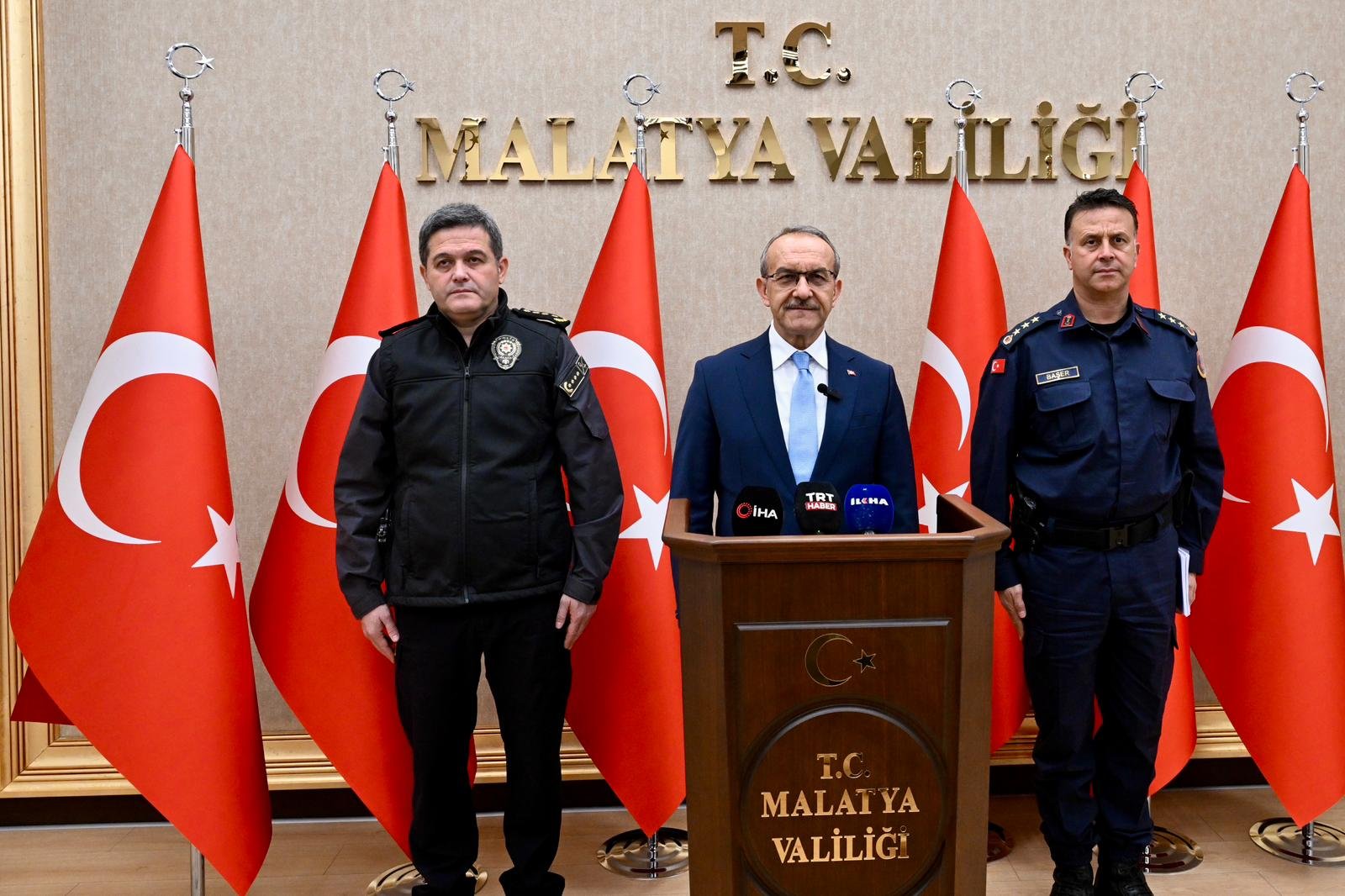 Ali Aladağ…: Malaya Olay Haber…:
Günün öne çıkan haberi...Malatya Valisi Seddar