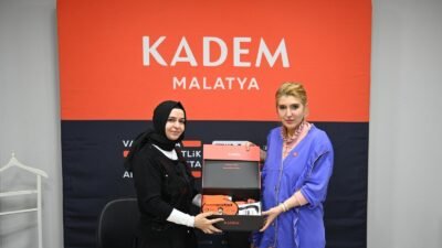 Ali Aladağ…:Malatya Olay Haber…:
Seçim bölgesi Malatya’da çalışmalarını sürdüren ve vatandaşların