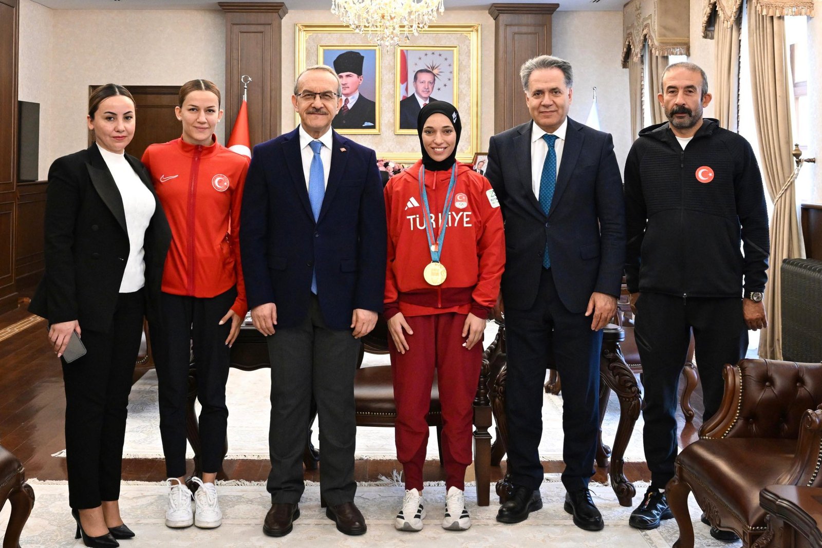 Ali Aladağ…: Malaya Olay Haber…:
Son dakika...Günün öne çıkan spor haberi...Gururumuz