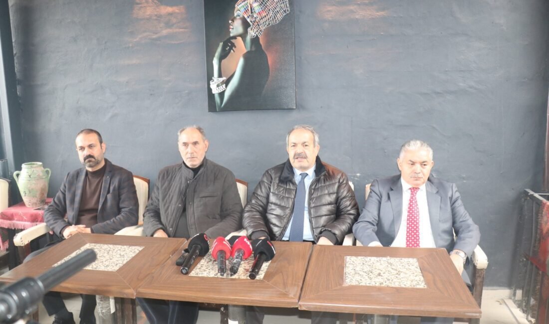 Ali Aladağ…: Malaya Olay Haber…:

Başkan Çoban dert yandı...İçini döktü neler