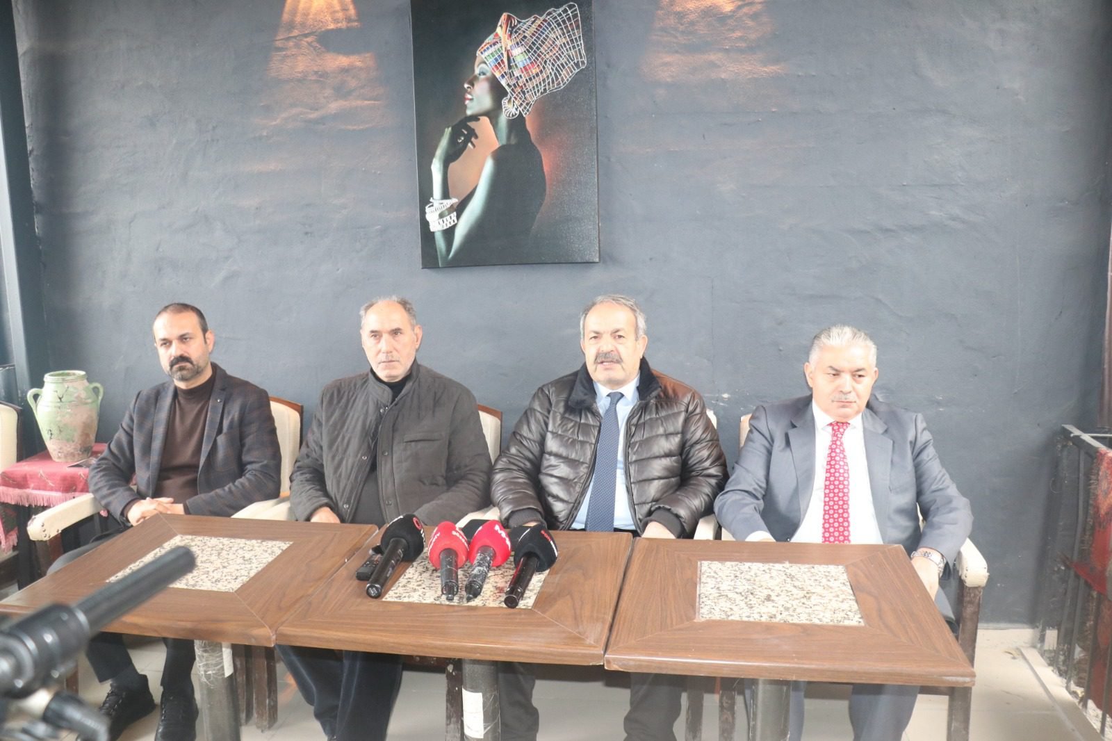 Ali Aladağ…: Malaya Olay Haber…:

Başkan Çoban dert yandı...İçini döktü neler