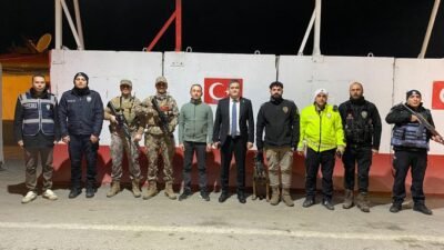 Uğur Hanbey Aladağ…:Malatya Olay Haber…:
Son dakika…Sıcak haber…Malatya Emniyet Müdürü Kayhan