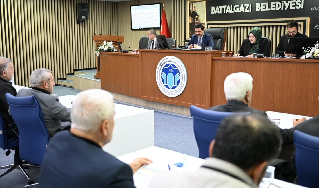 Ali Aladağ…:Malatya Olay Haber…:
Battalgazi Belediyesi Aralık ayı meclis toplantısının ikinci