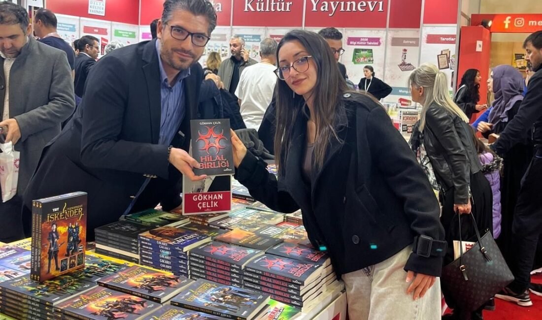 Ali Aladağ…: Malaya Olay Haber…:
Gazeteci ve yazar Gökhan Çelik, aynı