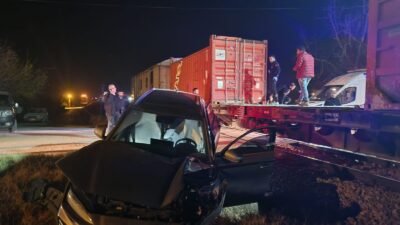 Ali Aladağ…: Malaya Olay Haber…:
Kaza nedeniyle bölgeye ekipler sevk edildi...Malatya’nın