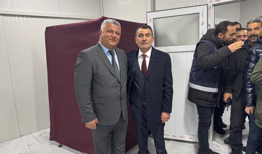 Ali Aladağ…:Malatya Olay Haber…: 
Malatya'da oda seçimleri yapılıyor...Heyecan dorukta...Bugün de