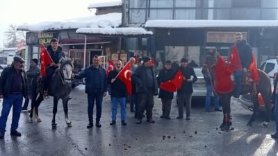 Ali Aladağ…:Malatya Olay Haber…:
Nusaybin-Kamışlı sınır hattında Türk Bayrağı’na yönelik gerçekleştirilen