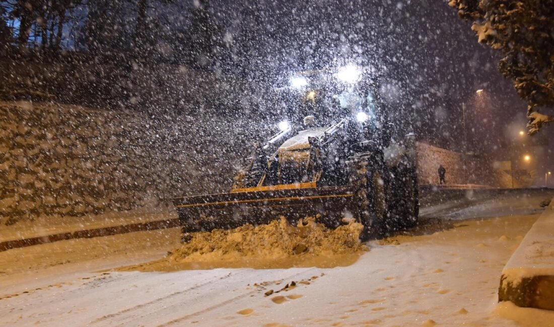 Ali Aladağ…:Malatya Olay Haber…:
Yeşilyurt Belediyesi, etkili olan kar yağışıyla birlikte