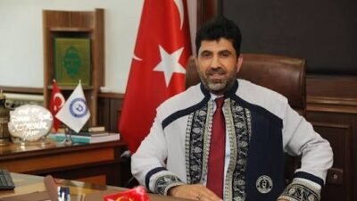 Ali Aladağ…:Malatya Olay Haber…:
Malatyalı Rektör bugün Türkiye'nin gündeminde...Sosyal medyada en