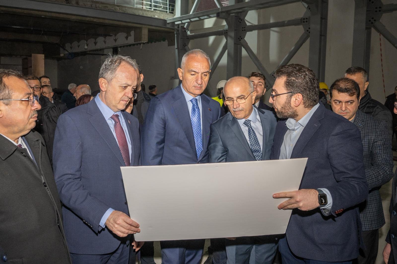 Ali Aladağ…:Malatya Olay Haber…:
Kültür ve Turizm Bakanı Mehmet Nuri Ersoy,