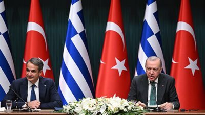 A
Cumhurbaşkanı Erdoğan, bugün ayrıca terörle ve organize suçlarla mücadele konusundaki