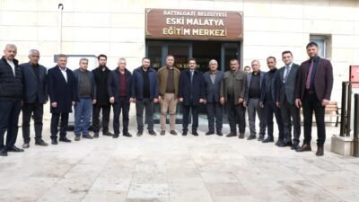 Uğur Hanbey Aladağ…:Malatya Olay Haber…:
Battalgazi Belediye Başkanı Bayram Taşkın, Eski