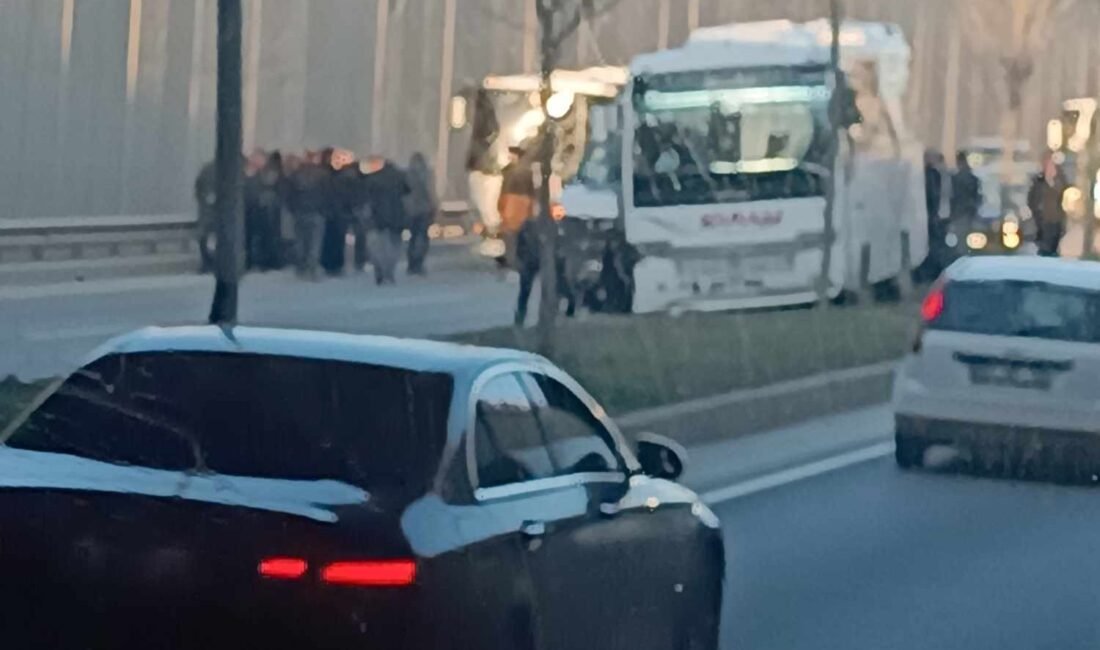 Ali Aladağ…:Malatya Olay Haber…:
Malatya'da iftar öncesi Çevreyolu Şire Pazarı mevkiin