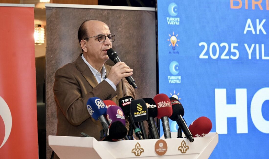 Uğur Hanbey Aladağ…: Malatya Olay…:
Yeşilyurt Belediye Başkanı Prof.Dr. İlhan Geçit'in