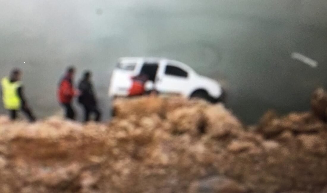 Ali Aladağ…:Malatya Olay Haber…:
Malatya'da yok böyle kaza dedirten görüntü...Kontrolden çıktı
