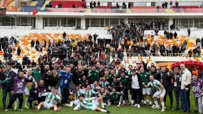 Mehmet Şahin...:Malatya Olay Haber...:
Özlenen tablo...Maç Sonucu: Malatya Yeşilyurt Spor 2-1