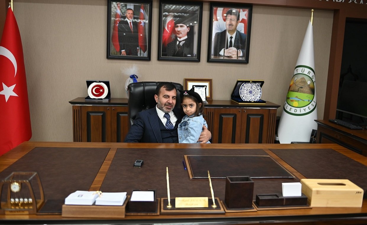 Ali Aladağ…:Malatya Olay Haber…:
Pütürge Belediye Başkanı Mikail Sülük " “Birlik,