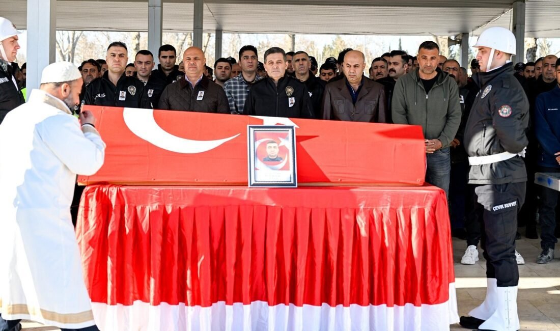 Ali Aladağ…:Malatya Olay Haber…:
Günün en acı haberi…Malatya Emniyet Müdürlüğünden görevli