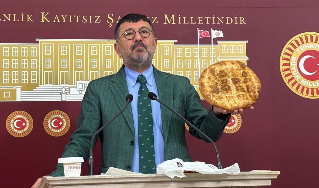 Ali Aladağ…:Malatya Olay Haber…:
CHP Malatya Milletvekili Veli Ağbaba, Türkiye genelinde