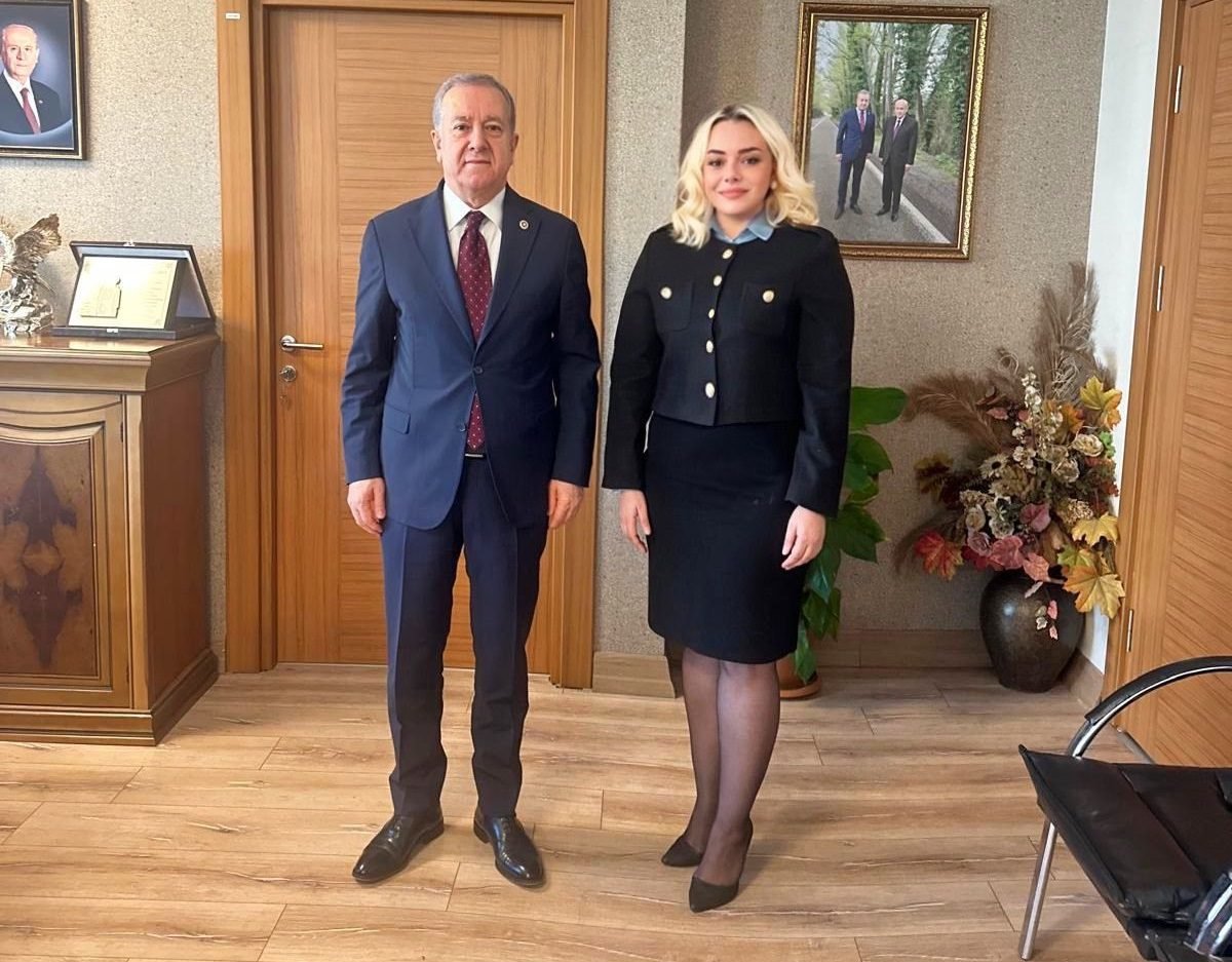 Ali Aladağ…:Malatya Olay Haber…:
Ülkü Ocakları ve MHP Teşkilatlarından yetişen Malatyalı