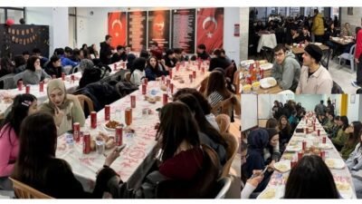 Ali Aladağ…:Malatya Olay Haber…:
Malatya'da günün en anlamlı iftarı...Eğitim Camiası anlamlı