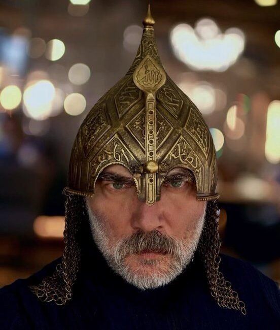 Ali Aladağ…:Malatya Olay Haber…:
Bizim böyle Sanatçılarımız da var...Alkışlıyoruz...Oktay Kaynarca Malatya