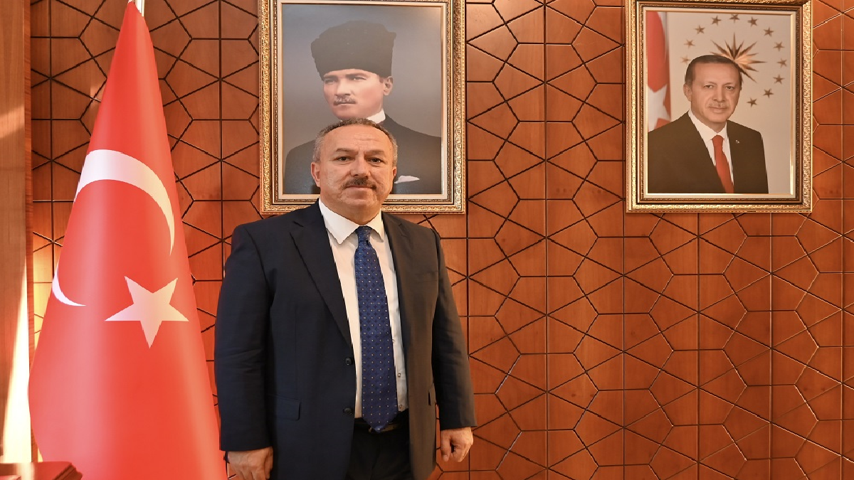 Ali Aladağ…:Malatya Olay Haber…:
 Emniyet Genel Müdürü Mahmut Demirtaş görevden