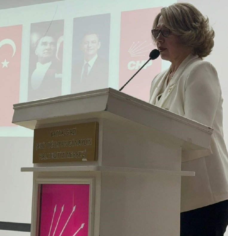 Ali Aladağ…:Malatya Olay Haber…:
CHP Malatya İl Kadın Kolları Başkanı Nezahat