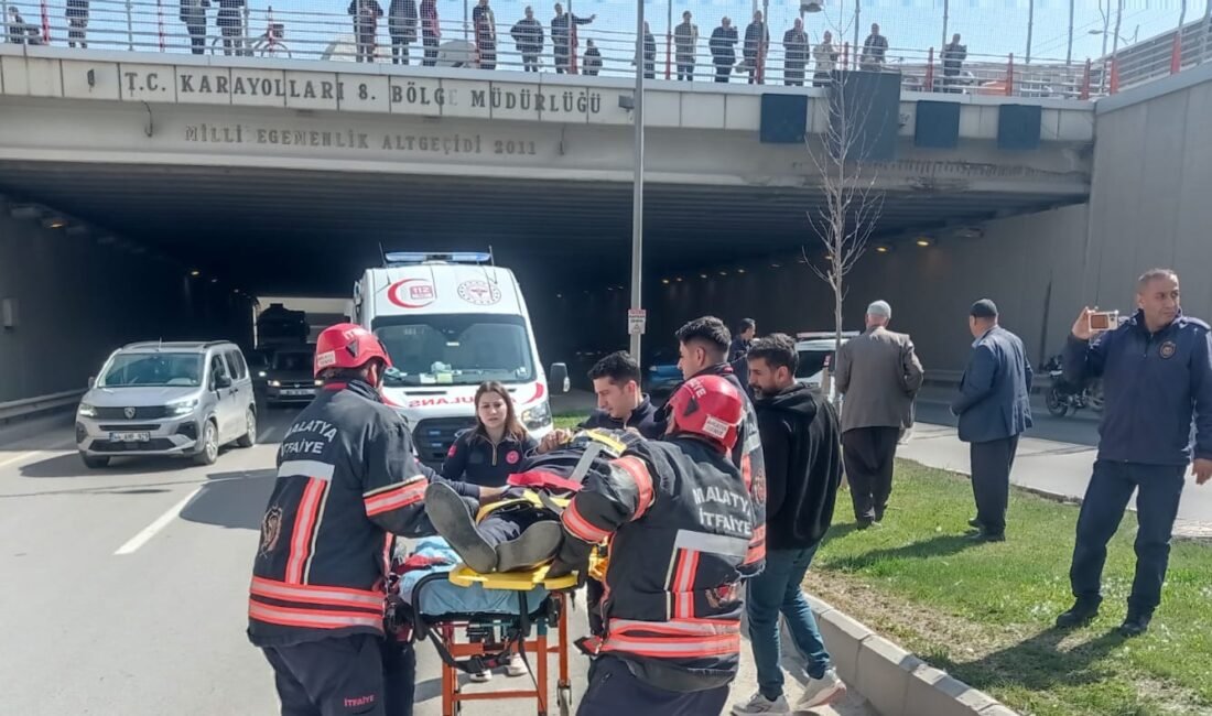 Ali Aladağ…:Malatya Olay…:
Malatya’da meydana gelen trafik kazasında 2 kişi yaralandı....Alt