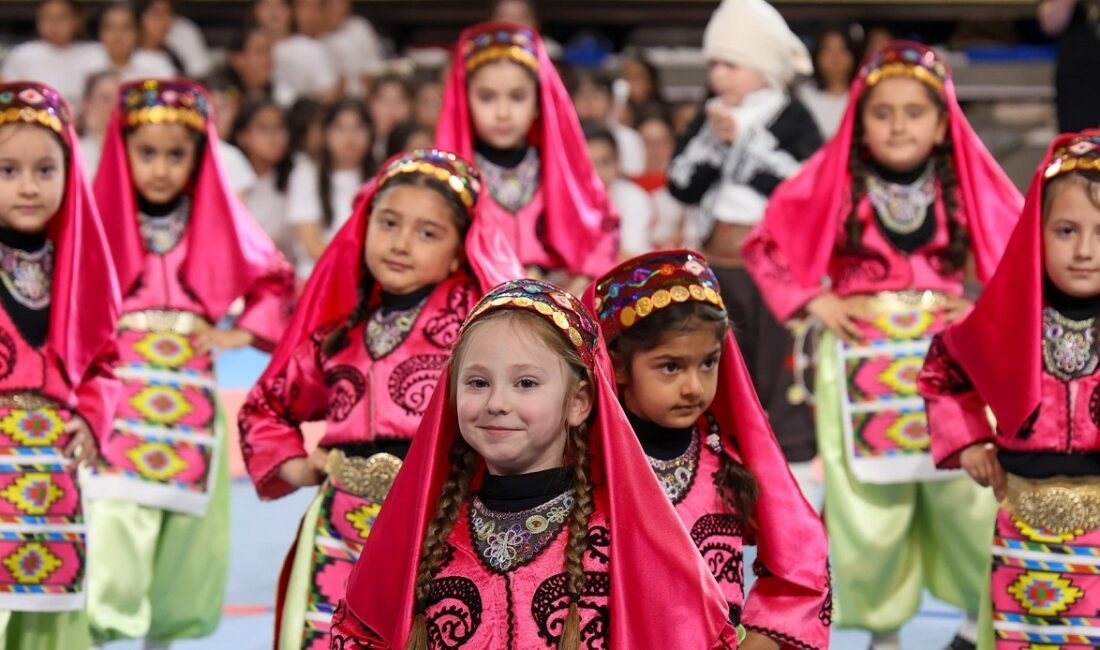 Zeynep Berra Toper...: Ali Ömer Aladağ...: Malatya Olay Haber...:
,23 Nisan