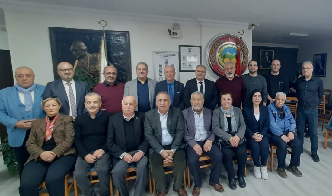 İsmet AKKOÇ -Başak ERTEKİN...: Tünaydın...: Malatya Olay Haber...:
Anadolu Yakası Malatyalılar