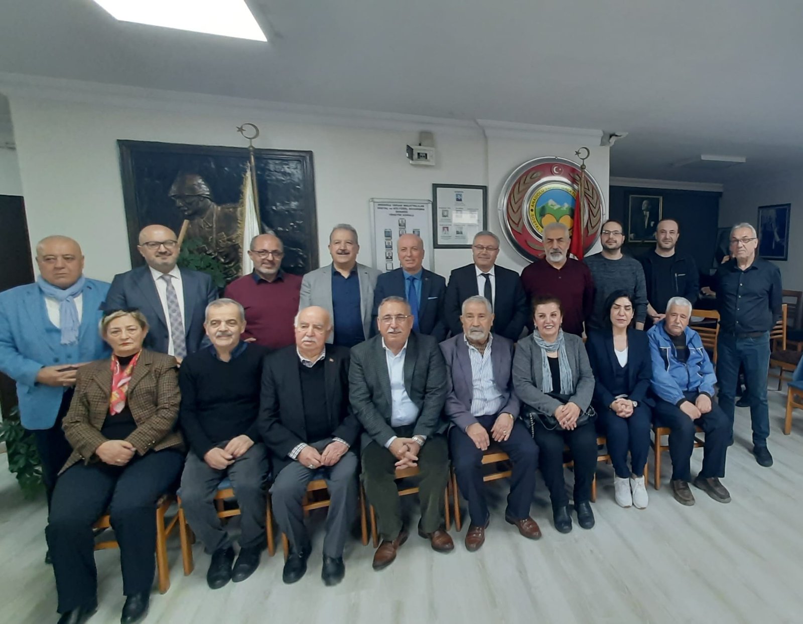 İsmet AKKOÇ -Başak ERTEKİN...: Tünaydın...: Malatya Olay Haber...:
Anadolu Yakası Malatyalılar