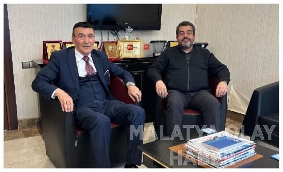 Malatya’ya Ömrünü Adayan Duayen Siyasetçi Hakkı Pekel: "Süreç Siyaset Üstü, Cumhurbaşkanımızın Yanındayız" 4 Malatya’ya Ömrünü Adayan Duayen Siyasetçi Hakkı Pekel: "Süreç Siyaset Üstü, Cumhurbaşkanımızın Yanındayız" 3
