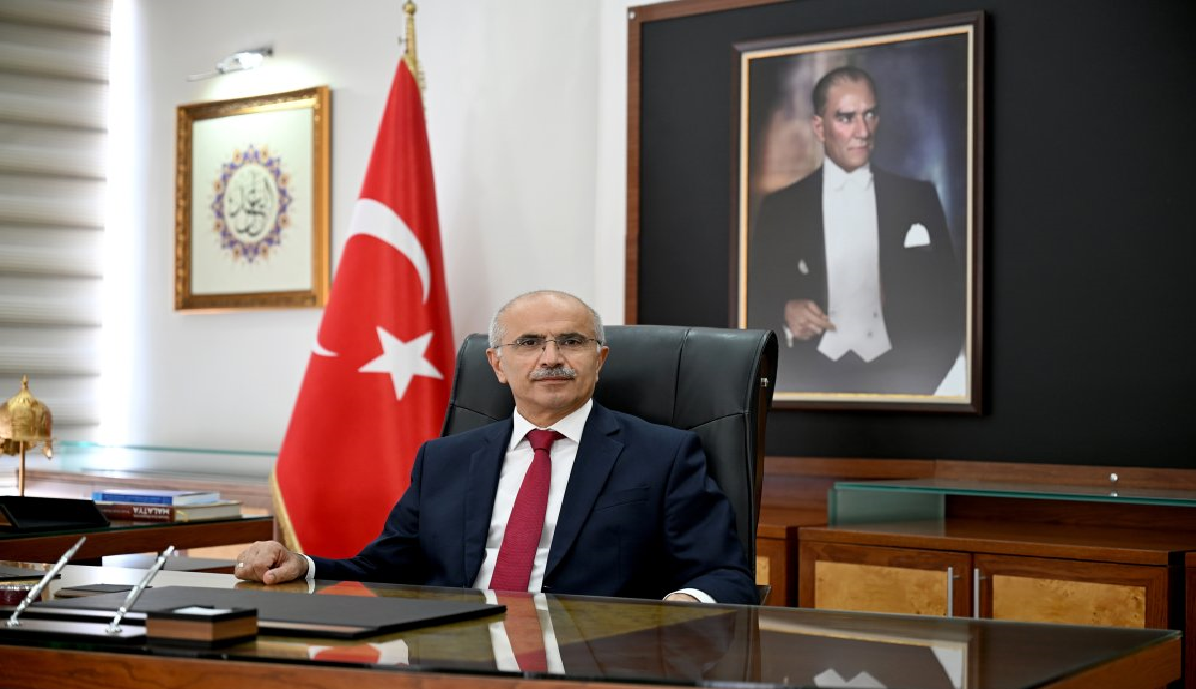 Ali Aladağ…:Malatya Olay Haber…:
Malatya Büyükşehir Belediye Başkanı Sami Er, Kurban