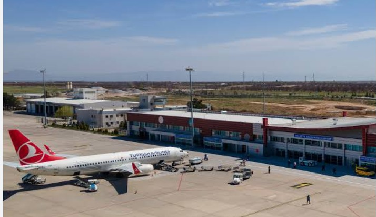 İstanbul–Malatya Uçuş Fiyatları Cep Yakıyor: Vatandaş Tepkili 2 İstanbul–Malatya Uçuş Fiyatları Cep Yakıyor: Vatandaş Tepkili 1