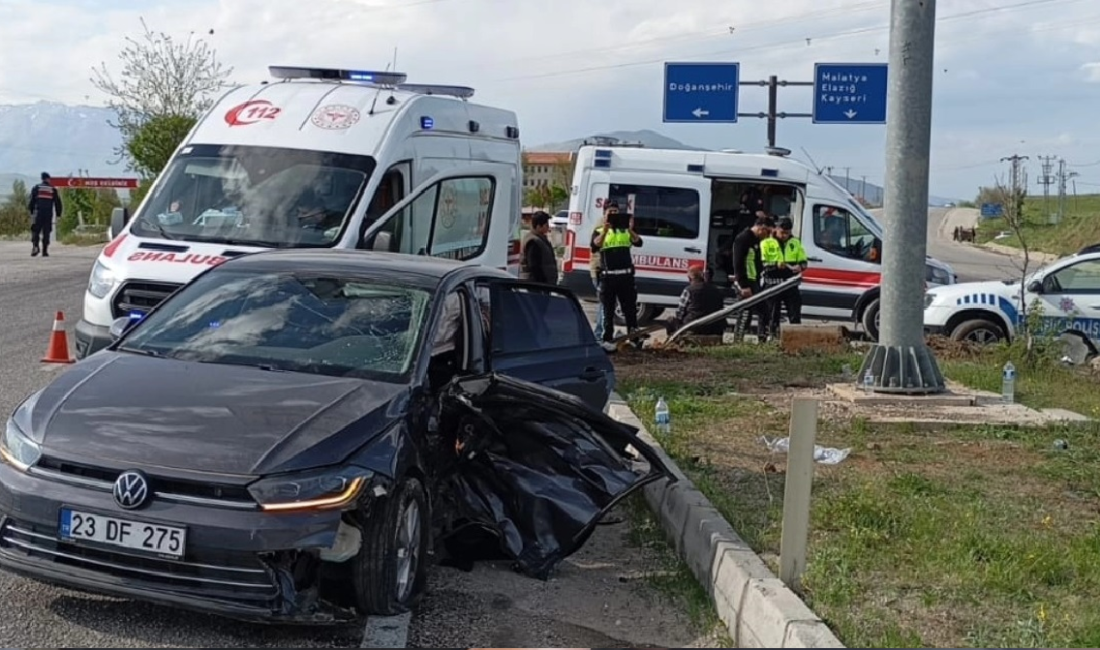 Ali Aladağ…:Malatya Olay Haber…:
Sıcak haber...Bugün saat 16.00 sıralarında Malatya-Adıyaman kara