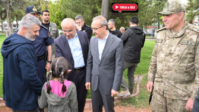 Malatya Depremi sonrası Vali Yavuz, Başkan Er, Tümgeneral Kılıç sahada