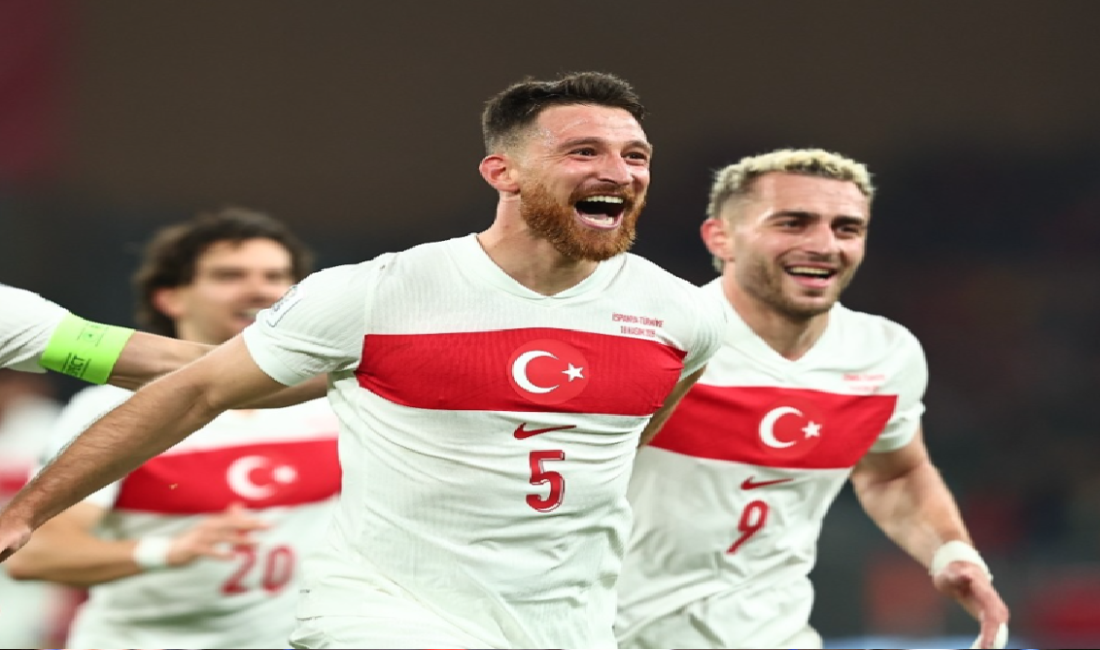 A Millî Takımımızın Dünya Kupası Geniş Kadrosu Açıklandı, Malatyalı Salih Özcan Kadroda Ali Aladağ…:Malatya Olay Haber…:
ABD, Kanada ve Meksika'nın ortak ev sahipliğinde,