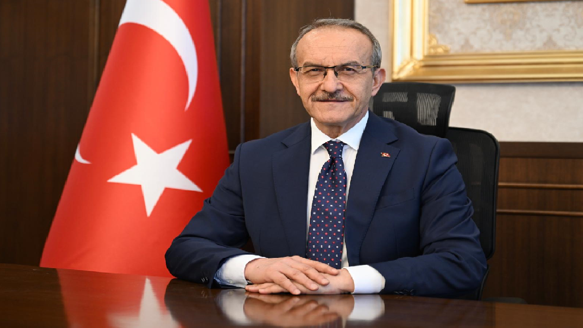 Ali Aladağ…:Malatya Olay Haber…:
Malatya Valisi Seddar Yavuz, 29 Mayıs 1453
