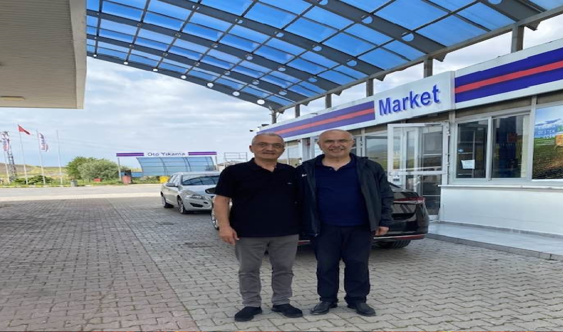Ali Aladağ…:Malatya Olay Haber…:
Kurban Bayramında eş-dost ziyaretleri sürüyor...Malatya Büyükşehir Belediye