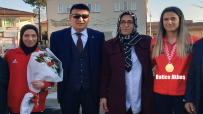 Ali Aladağ…:Malatya Olay Haber…:
Malatyalı olan Fenerbahçeli milli boksör Hatice Akbaş,